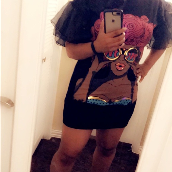 Dress - Picture 2 of 2